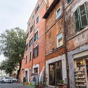  Apartamento Cozy Entire Close To Piazza Trilussa